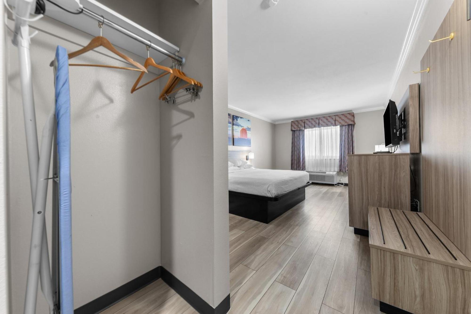 Days Inn By Wyndham Salado Eksteriør bilde